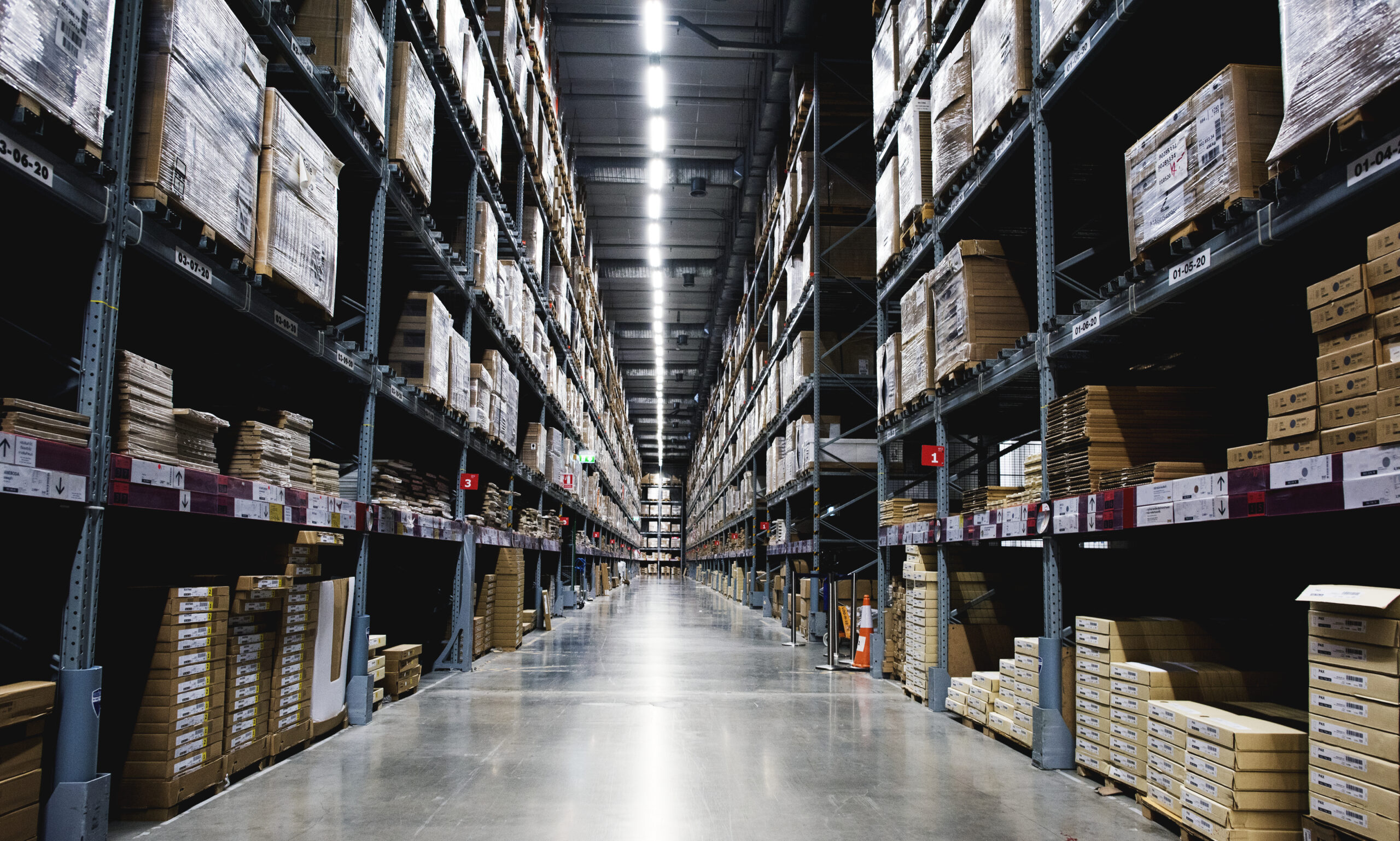 products-inventory-shelves-storage